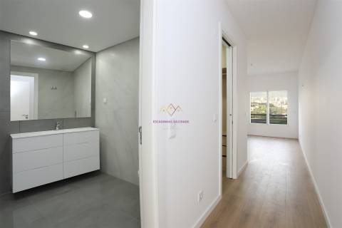 Colinas do Cruzeiro, Fantástico T4 Duplex Novo a estrear