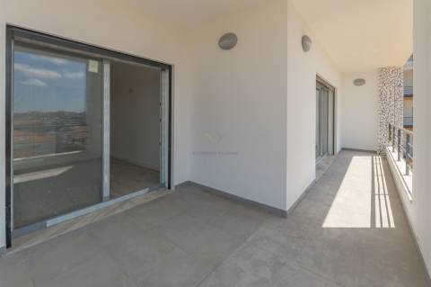 Exclusivo T2+1 Duplex com 2 Terraços, Churrasqueira e Open Space de 35 m2