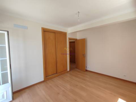 Apartamento T2 com sótão de 69 m² no centro de Marinhais – Excelente oportunidade de compra