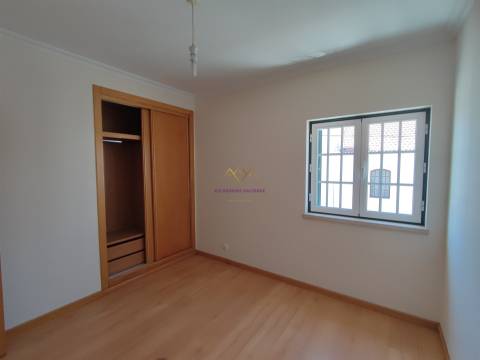Apartamento T2 com sótão de 69 m² no centro de Marinhais – Excelente oportunidade de compra