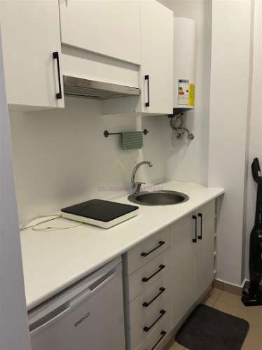 Bairro Alto, Estúdio T0+1 mobilado e equipado com internet incluída