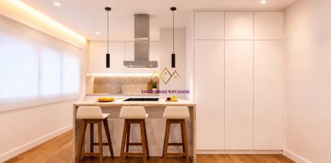 Fantástico T3+1 Duplex com 229 m² de Espaço e Conforto | Montijo