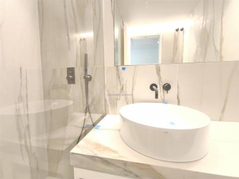 T2+1 em Empreendimento de luxo com piscina