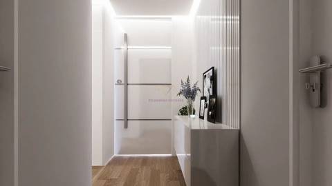 Mais do que um T2: Um Estilo de Vida com Varandas, Luz e Centralidade”