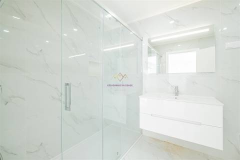 Espetacular apartamento T5 Duplex a estrear, Montijo
