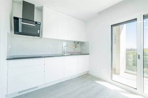 Espetacular apartamento T5 Duplex a estrear, Montijo