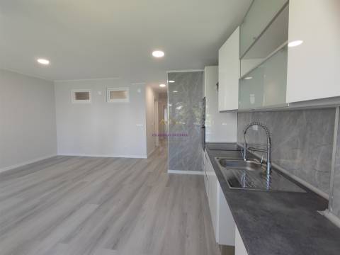 T2 remodelado a estrear em Oeiras