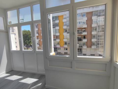 T2 remodelado a estrear em Oeiras