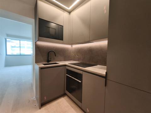 T1 em Empreendimento de luxo com Piscina