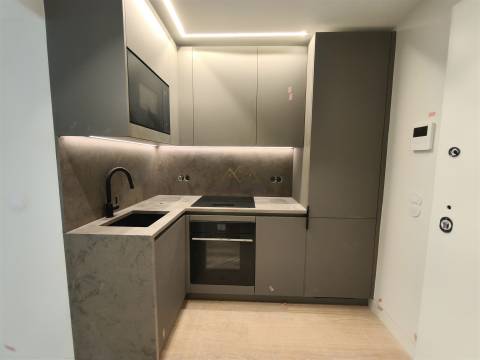 T1 em Empreendimento de luxo com Piscina