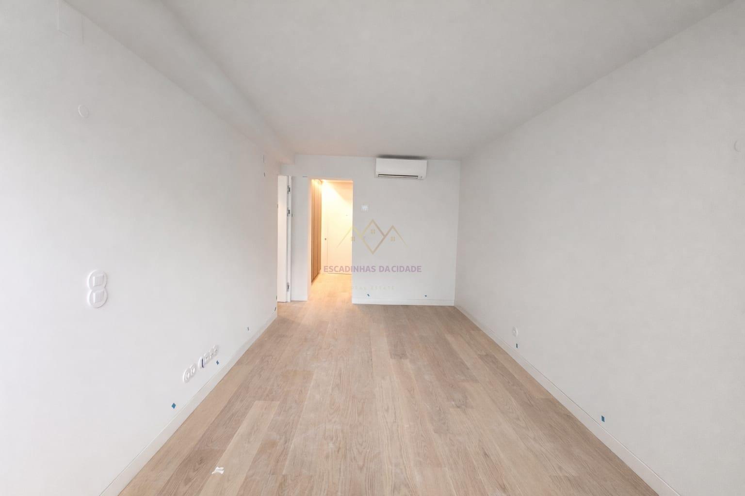 T1 em Empreendimento de luxo com Piscina