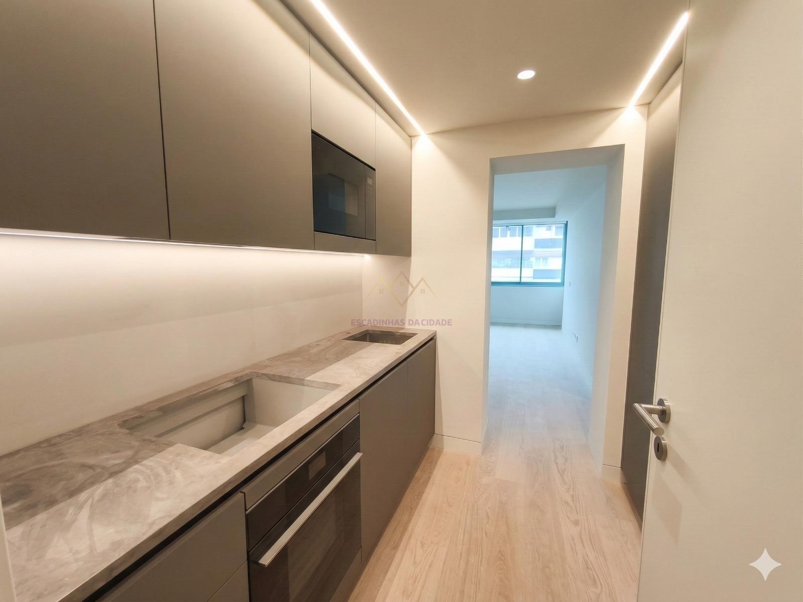 T1 em Empreendimento de luxo com Piscina