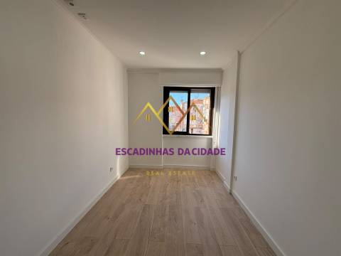 T2+1 Odivelas Remodelado