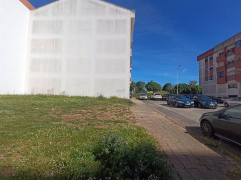 Terreno comercial urbano quinta do mirante Queluz