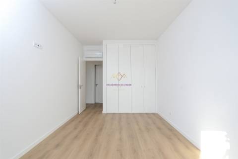 Colinas do Cruzeiro, Fantástico T4 Duplex Novo a estrear