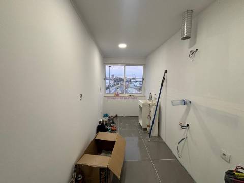 T1 Renovado em Amadora