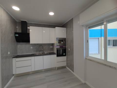 Apartamento T1 Venda em Venteira,Amadora