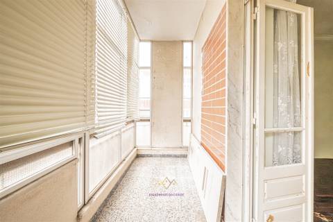 T3 com 2 Salas: o espaço ideal para a sua família crescer com conforto e conveniência