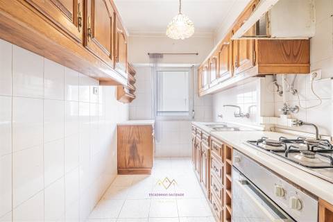 T3 com 2 Salas: o espaço ideal para a sua família crescer com conforto e conveniência