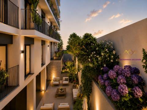 T2 com Piscina aquecida, ginásio e terraço no rooftop - Loures
