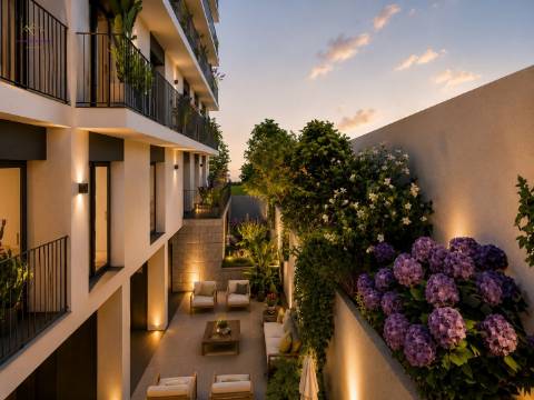 T5 duplex com Piscina aquecida, ginásio e terraço no rooftop - Loures