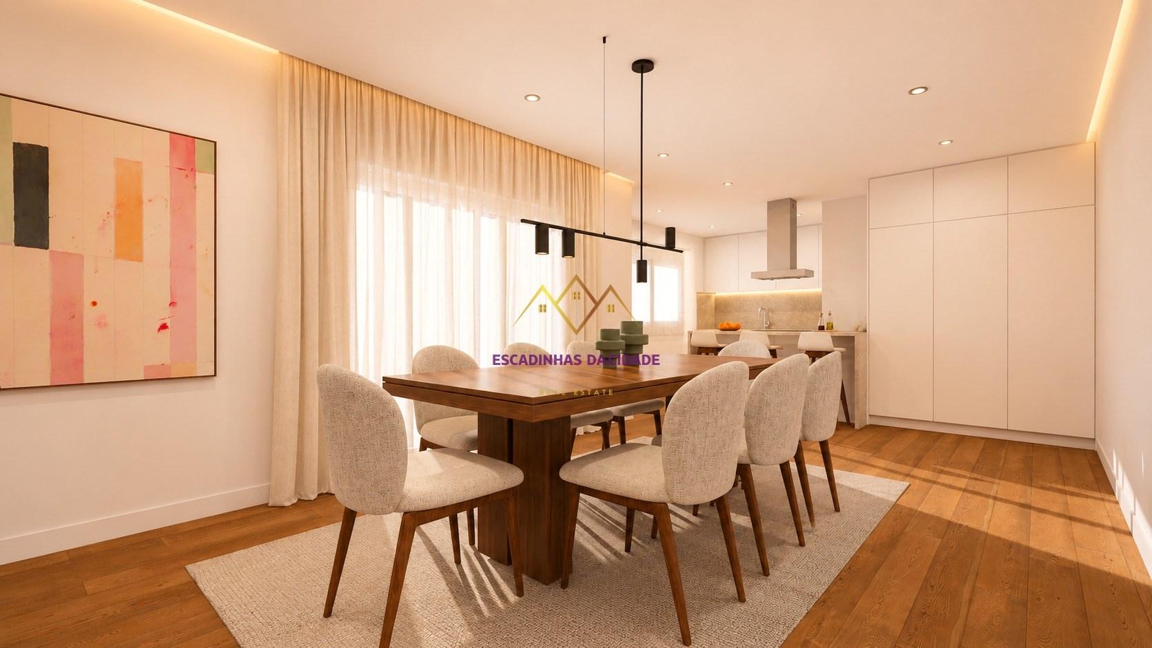 Fantástico T3+1 Duplex com 229 m² de Espaço e Conforto | Montijo