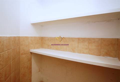 Apartamento T2 Espaçoso e Luminoso nas Mercês Sintra