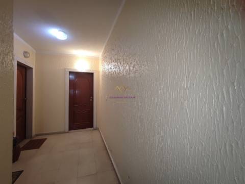 Apartamento T2 Venda em Algueirão-Mem Martins,Sintra