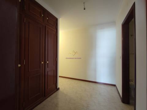 Apartamento T2 Venda em Algueirão-Mem Martins,Sintra