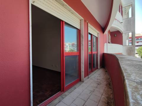 Apartamento T2 Venda em Algueirão-Mem Martins,Sintra