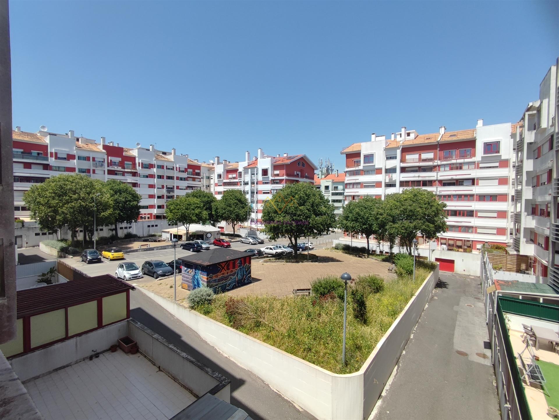 Apartamento T2 Venda em Algueirão-Mem Martins,Sintra