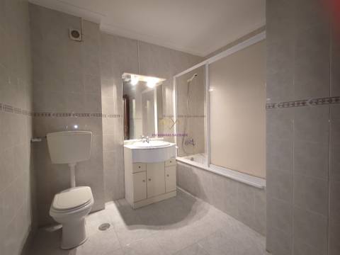 Apartamento T2 Venda em Algueirão-Mem Martins,Sintra