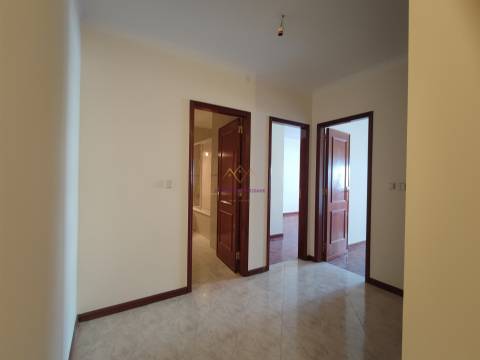 Apartamento T2 Venda em Algueirão-Mem Martins,Sintra
