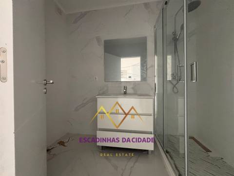 T2 na Amadora – Viva no centro de tudo, com a tranquilidade que procura.