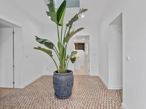 Prédio Restaurado em Santa Eulália, Elvas | Excelente Oportunidade de Investimento
