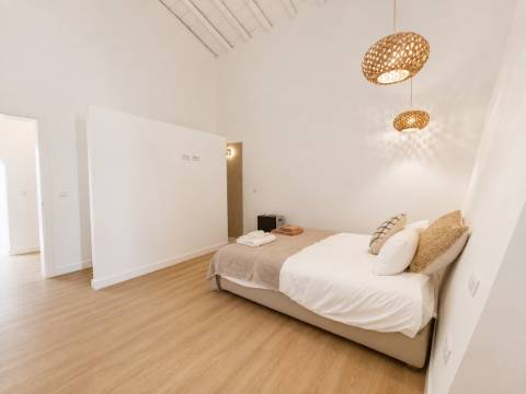 Prédio Restaurado em Santa Eulália, Elvas | Excelente Oportunidade de Investimento
