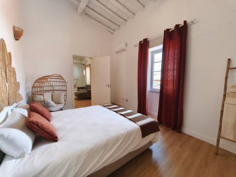 Prédio Restaurado em Santa Eulália, Elvas | Excelente Oportunidade de Investimento