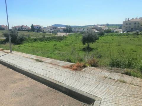 Lote de Terreno para Construção