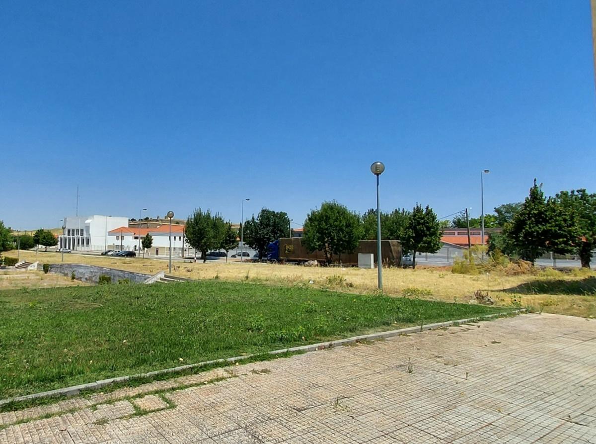 Lote de Terreno para Construção