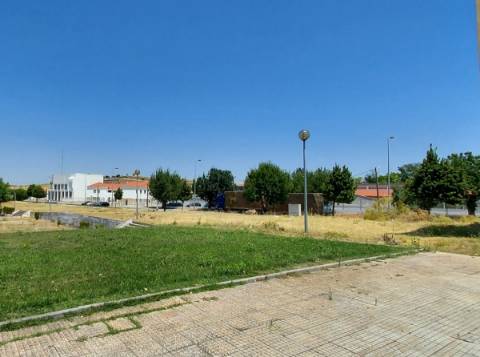 Lote de Terreno para Construção