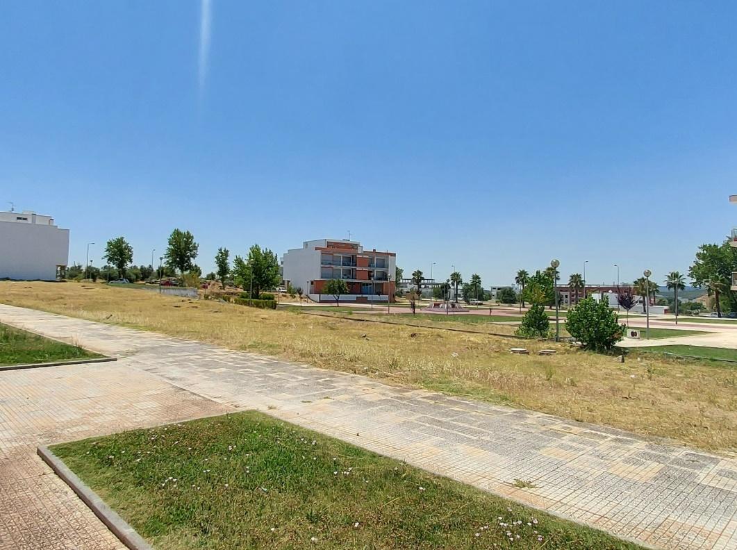 Lote de Terreno para Construção