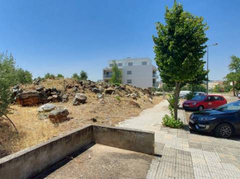 Lote de Terreno para Construção