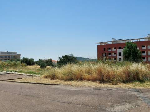 Lote de Terreno para Construção