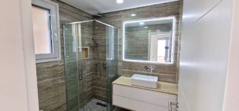 Moradia nova T4 com piscina em Azeitão - zona calma e verde, com certificação energética A