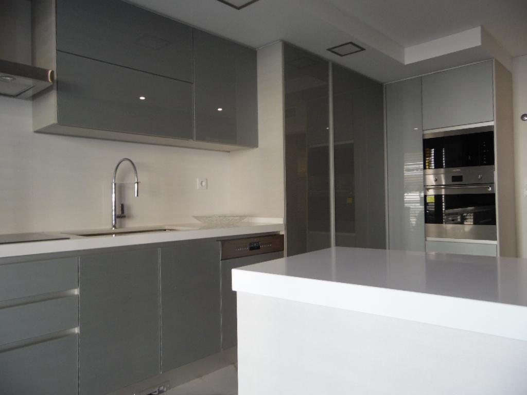Apartamento T3 a estrear em excelente localização