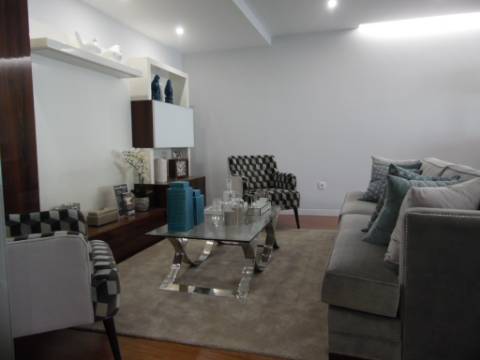 Apartamento T3 a estrear em excelente localização