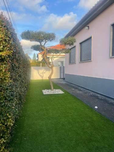 Boa localização central na Costa da Caparica