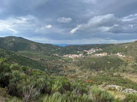 Excelente moradia T2 de pedra, totalmente recuperada