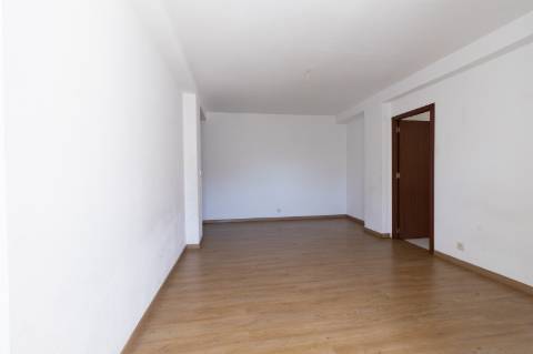 Oportunidade Exclusiva | Apartamento T2 à Venda em Setúbal