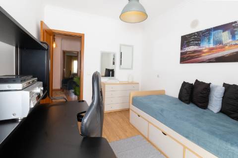 * GRANDE OPORTUNIDADE * APARTAMENTO T3 OUTEIRO, PALMELA